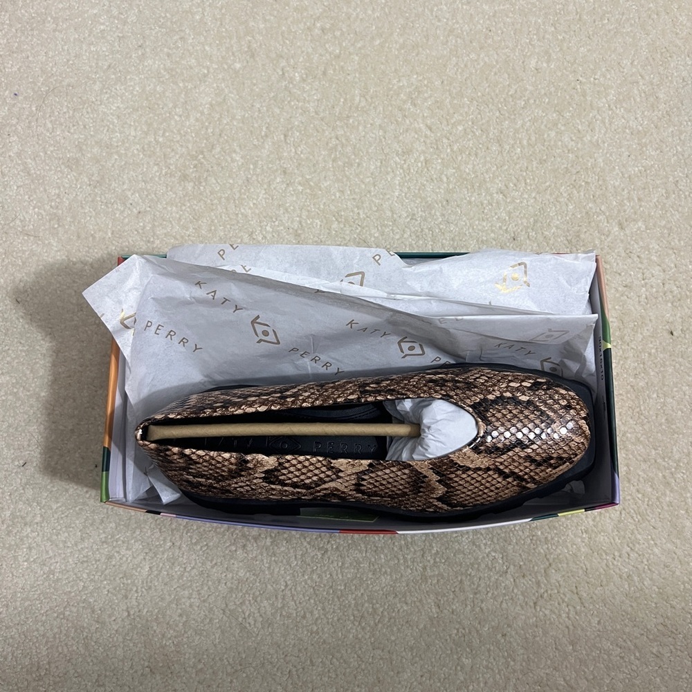 NIB Katy Perry Collections 7 The Daarling Slip On Snake‎ Skin Chunky Sole Shoe - Picture 7 of 10